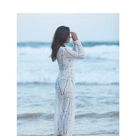 HEDY Long White Lace Kimono Cover Up - Picture 5 of 5